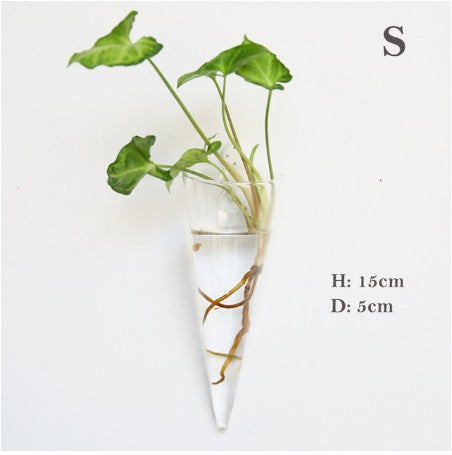 The Wall-Hanging Glass Vase Everyone Wants